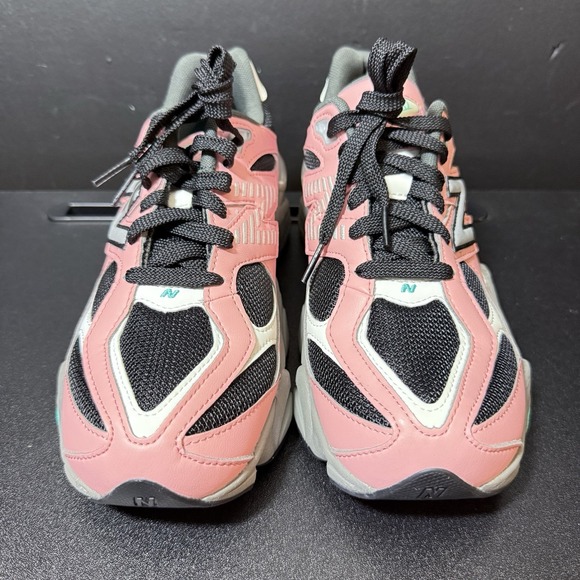 New Balance 9060 "Pink Teal" Athletic Shoes Bid Kids Size 7Y Womens 8.5 GC9060RK - Picture 8 of 14